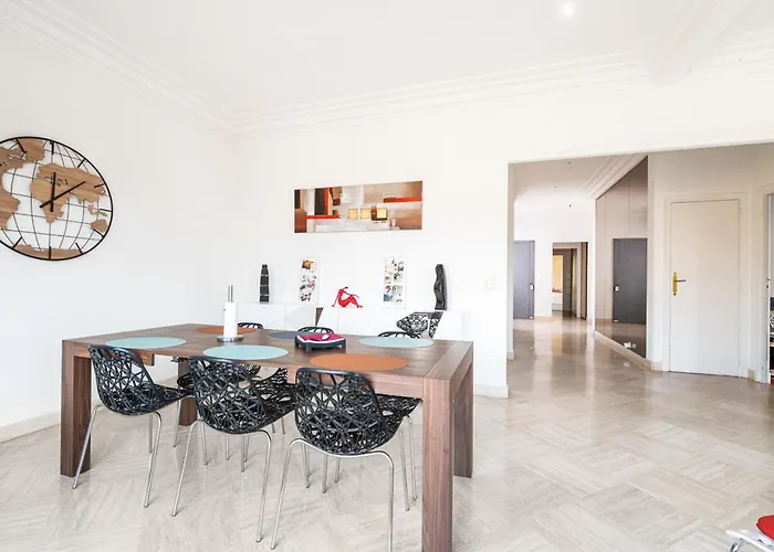 Appartement Bright And Spacious Family Nest In Perpignan