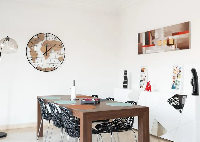 Bright And Spacious Family Nest In * Perpignan
